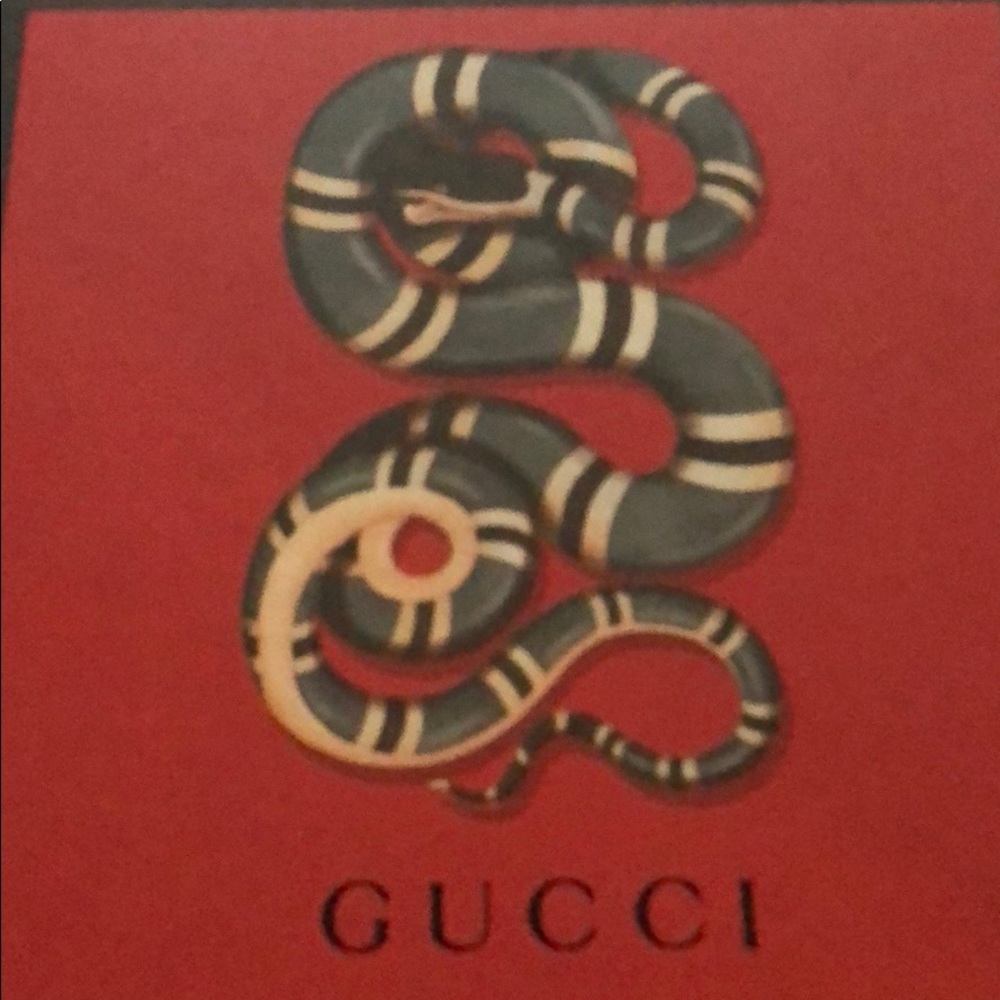 Gucci scarf